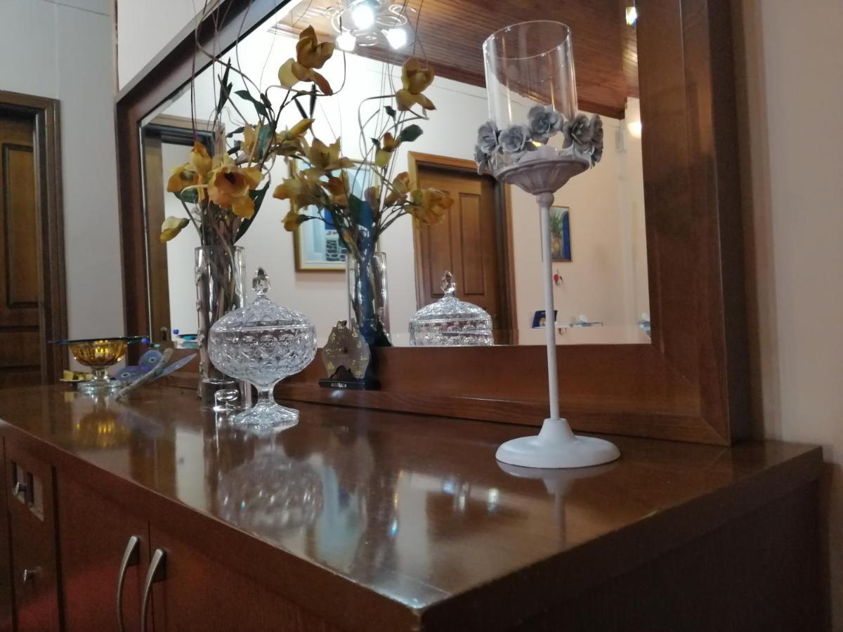 Rodomelo House With Terrace - 4 Bedrooms Leonídion 외부 사진
