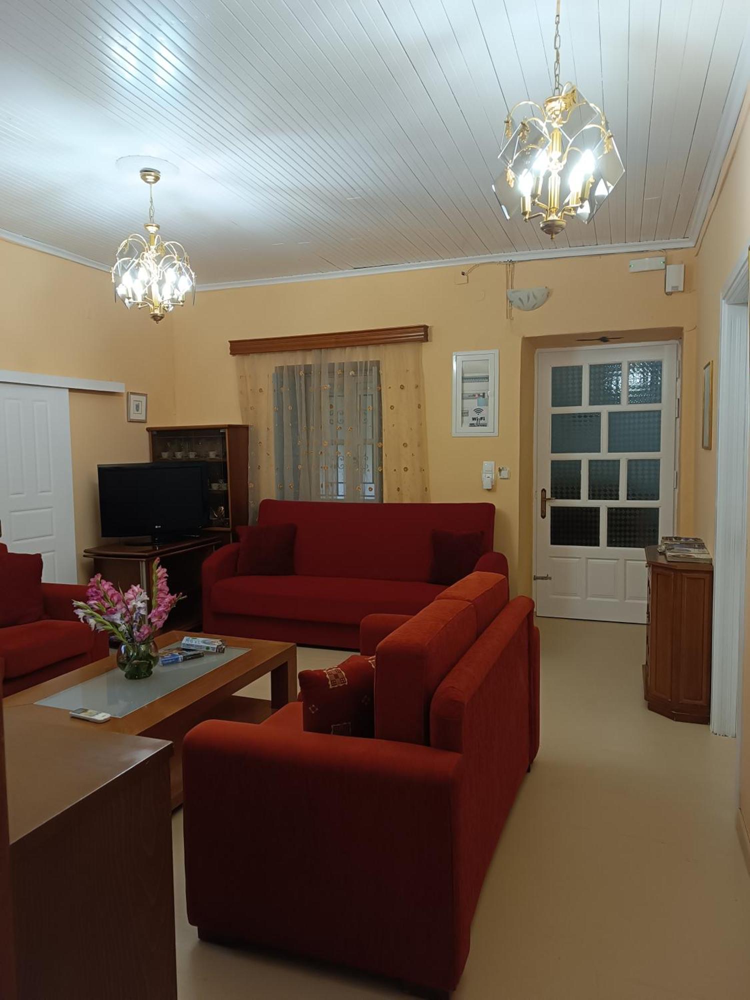 Rodomelo House With Terrace - 4 Bedrooms Leonídion 외부 사진